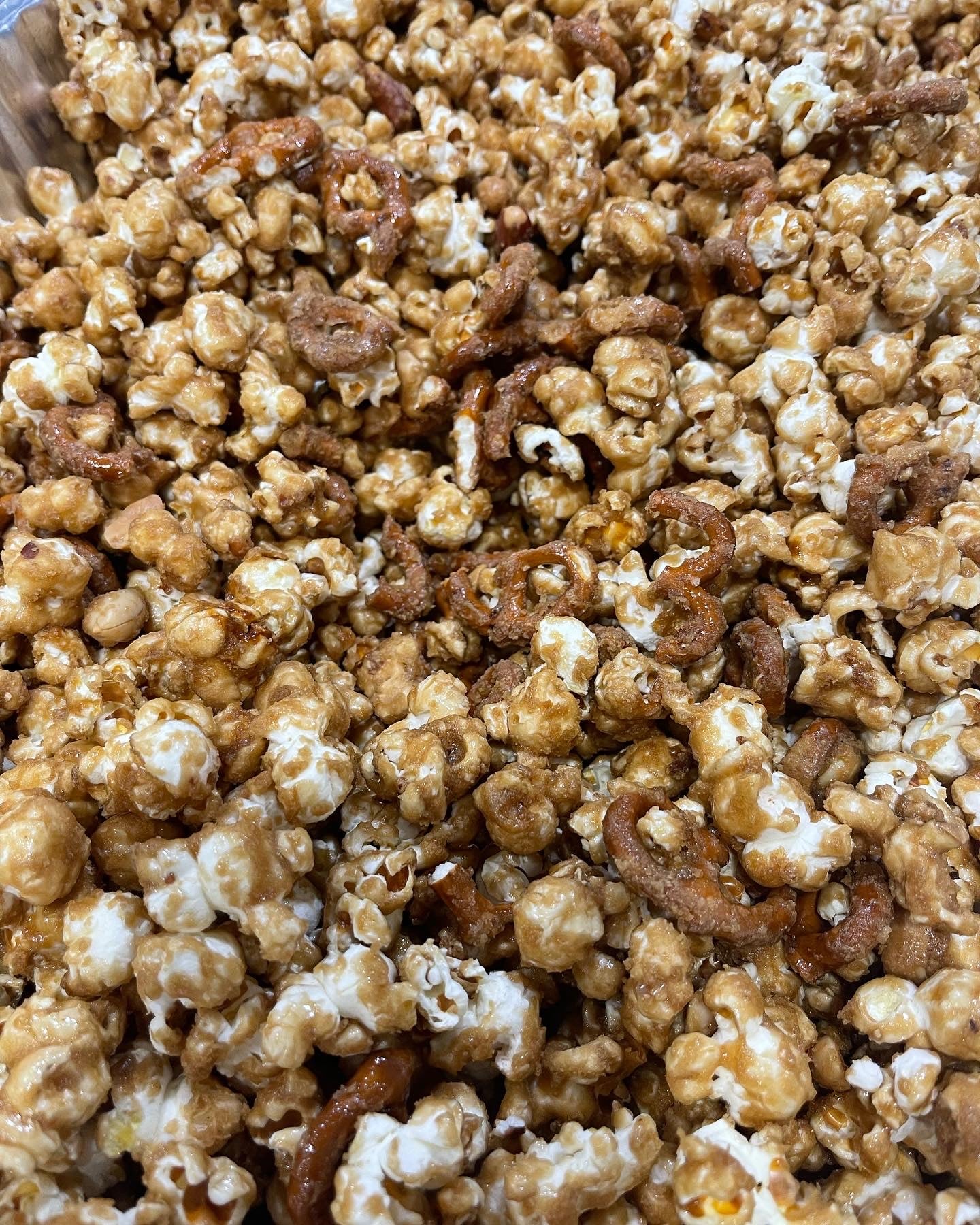 Peanut pretzel caramel corn